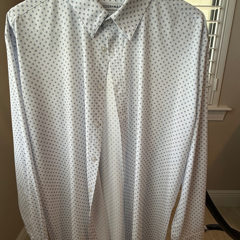 Mizzen+Main Blue and White Dress Shirts Tailored for Business